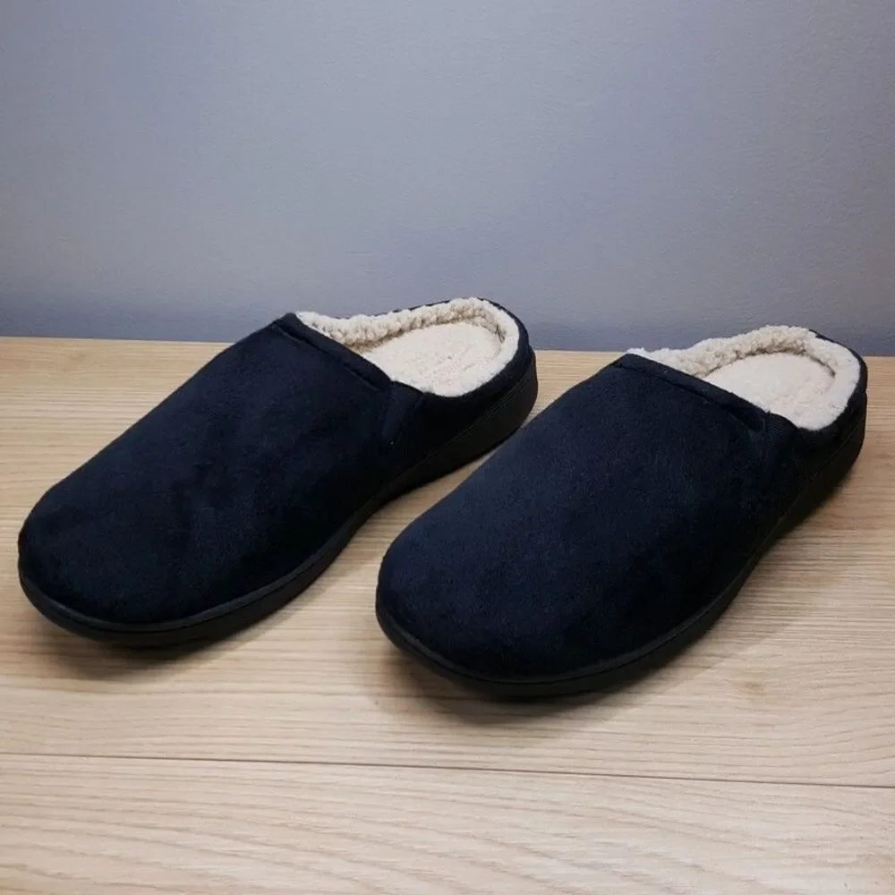 ISOTONER Slippers Mens Size 9.5 10.5 Black Slip On Plush Advanced Memory Foam